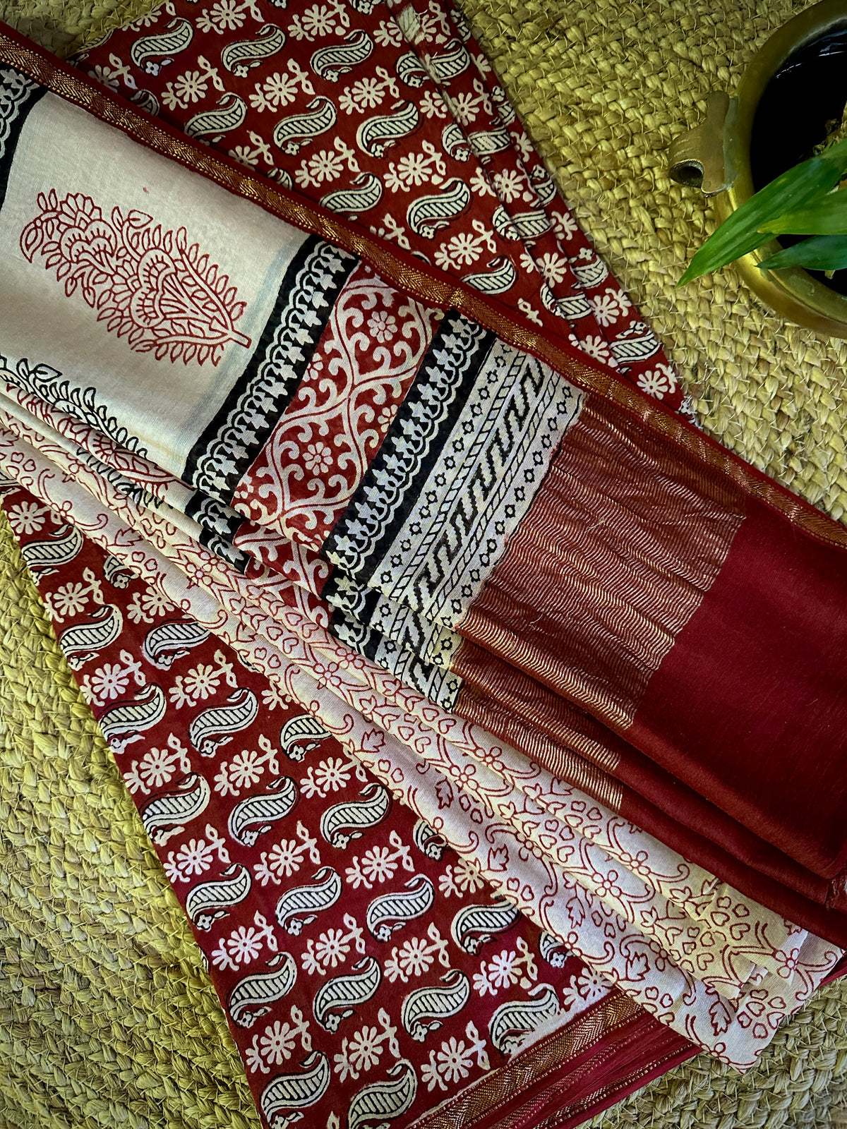 Maheshwari Red White Bagh Print Suit