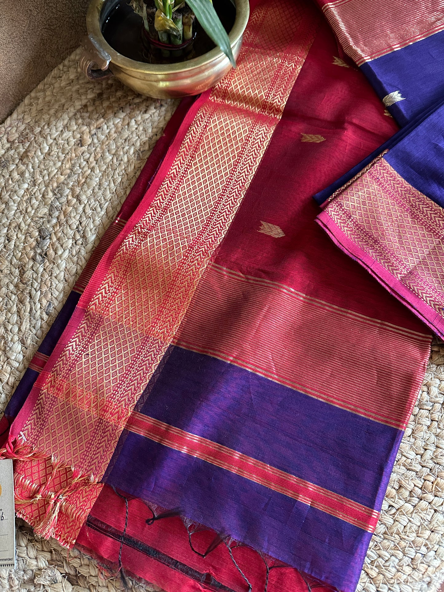Motifs ~ Maheshwari Saree