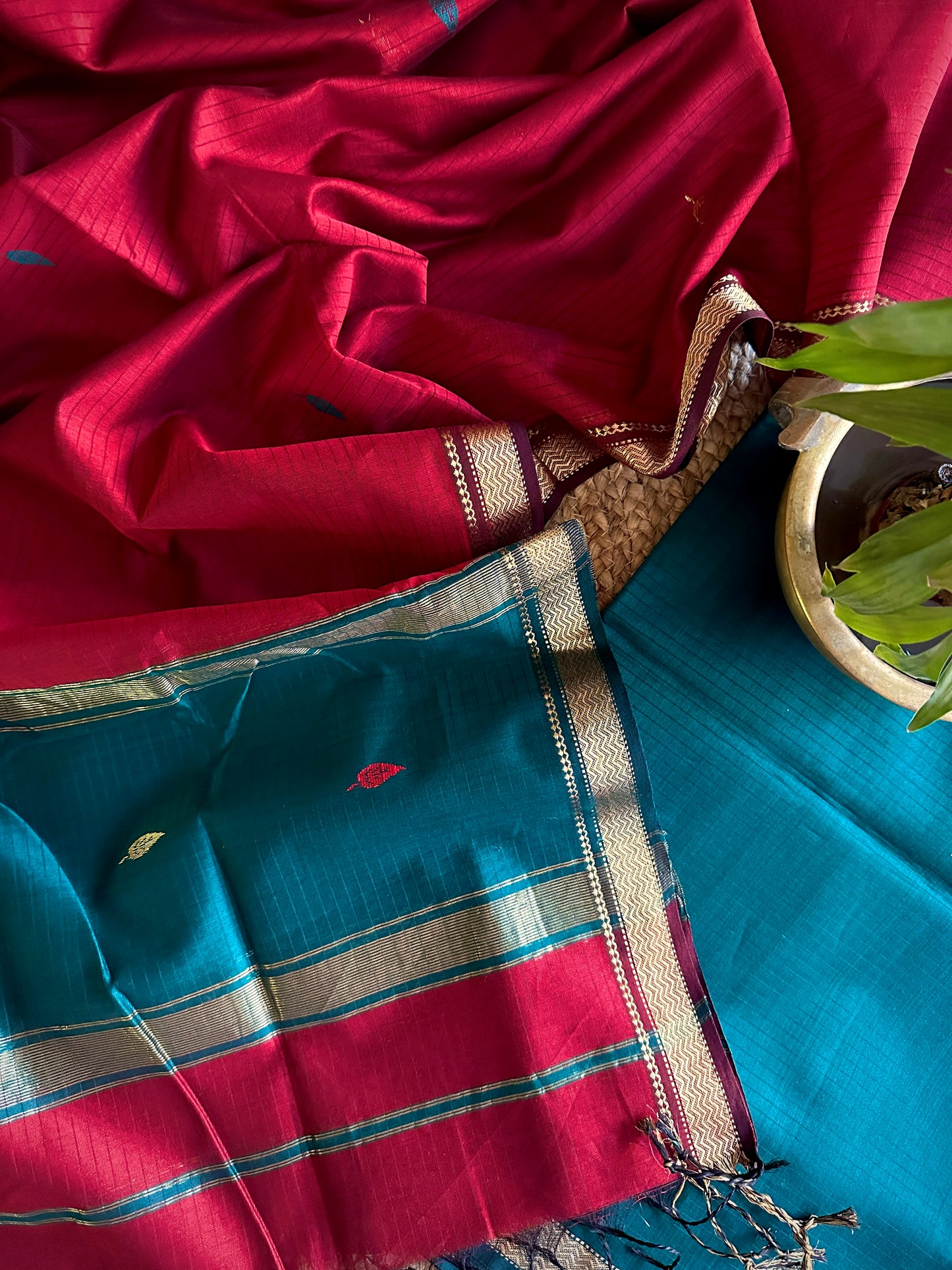 Maheshwari German Blue & Red Motifs Top Dupatta Sets