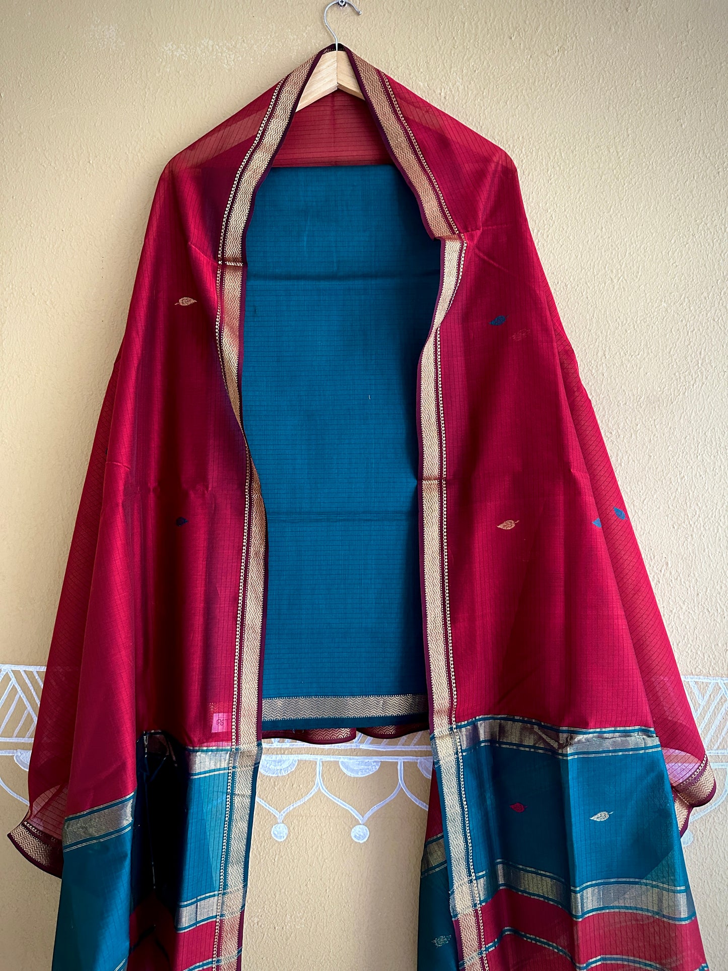 Maheshwari Motifs Top Dupatta Sets