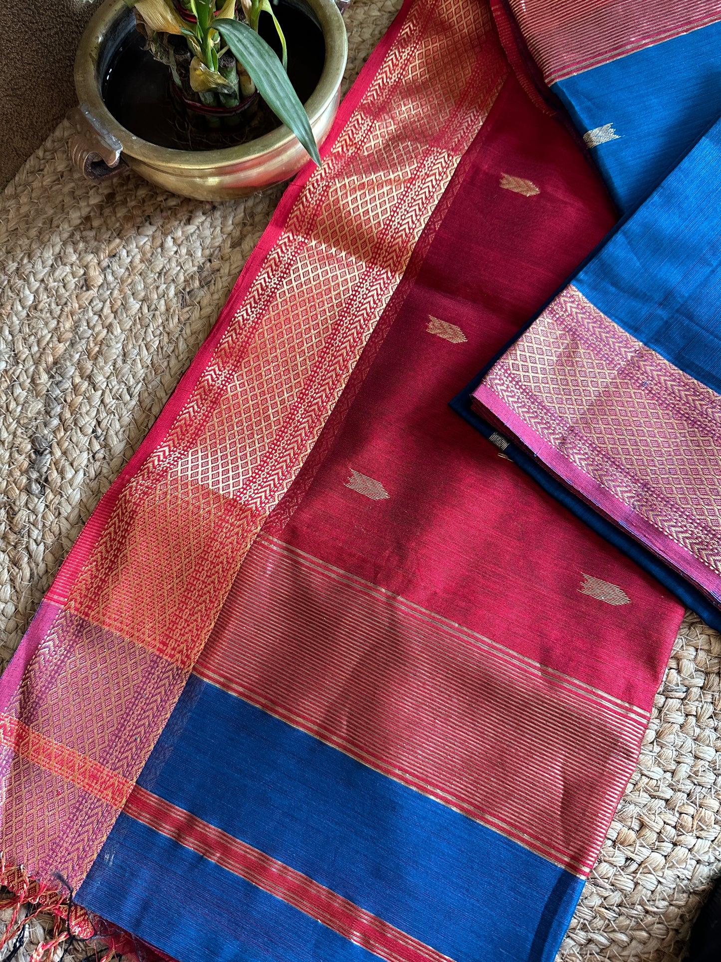 Motifs ~ Maheshwari Saree