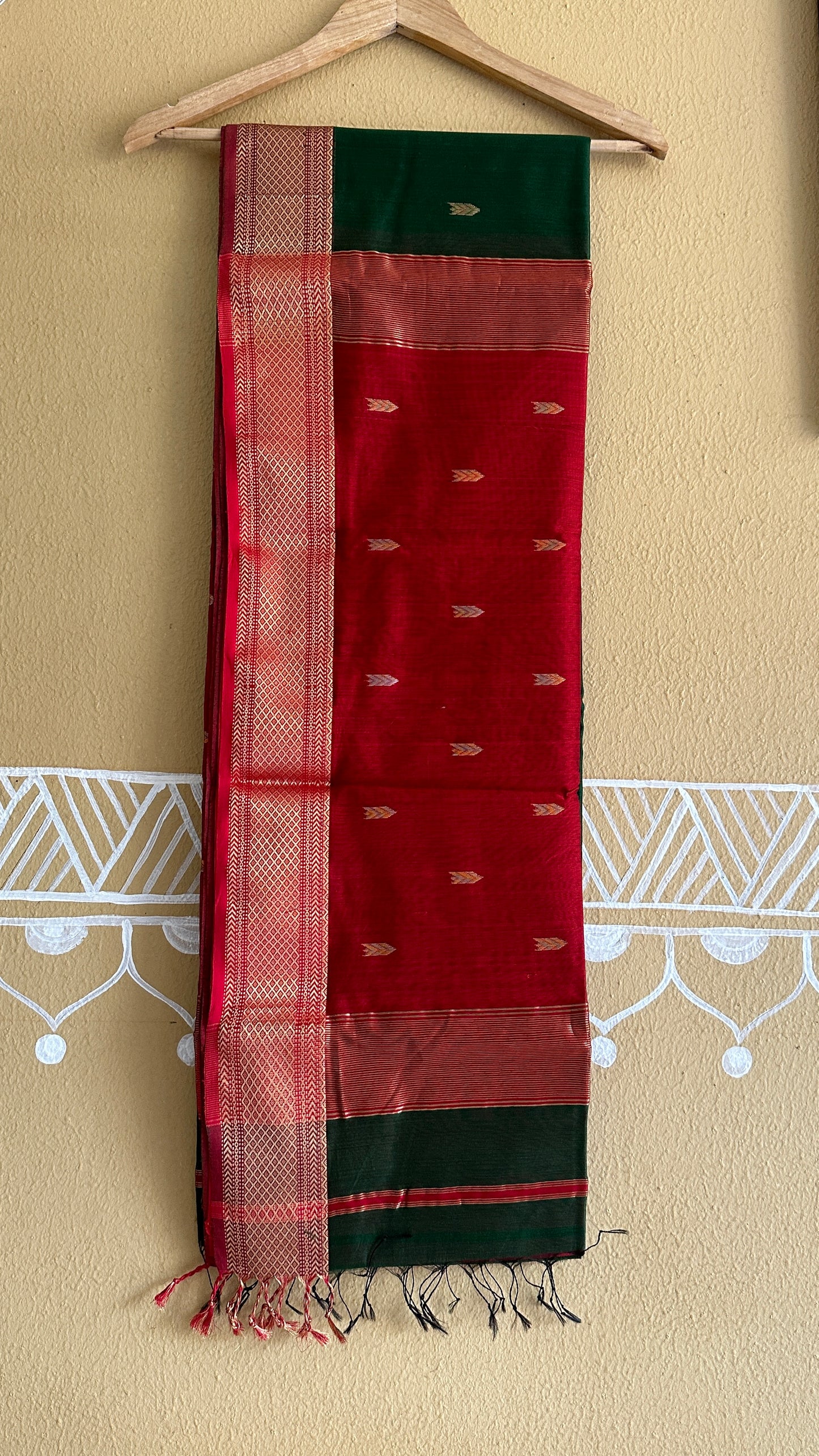 Chutney Green Motifs ~ Maheshwari Saree
