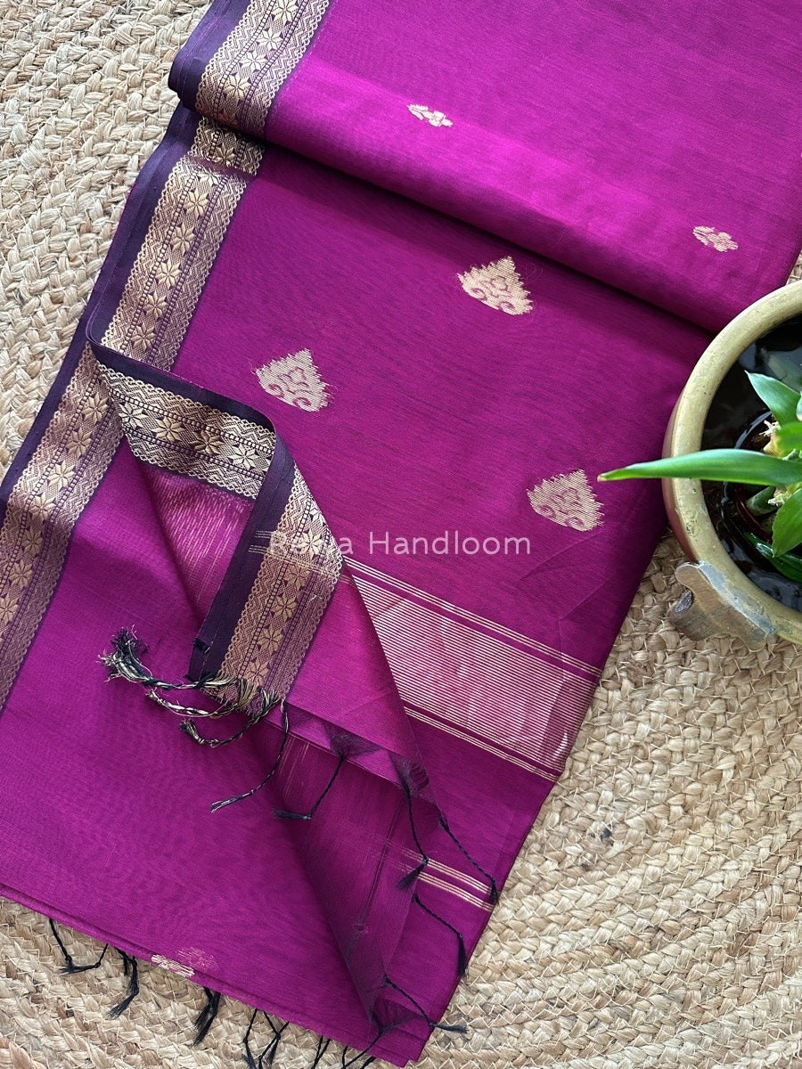 Dark Magenta Butta Pallu Zari Border Maheshwari Saree MBS010
