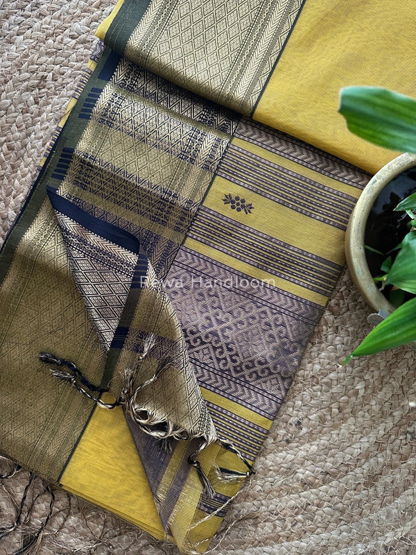 Maheshwari Tissue Rich Pallu Saree