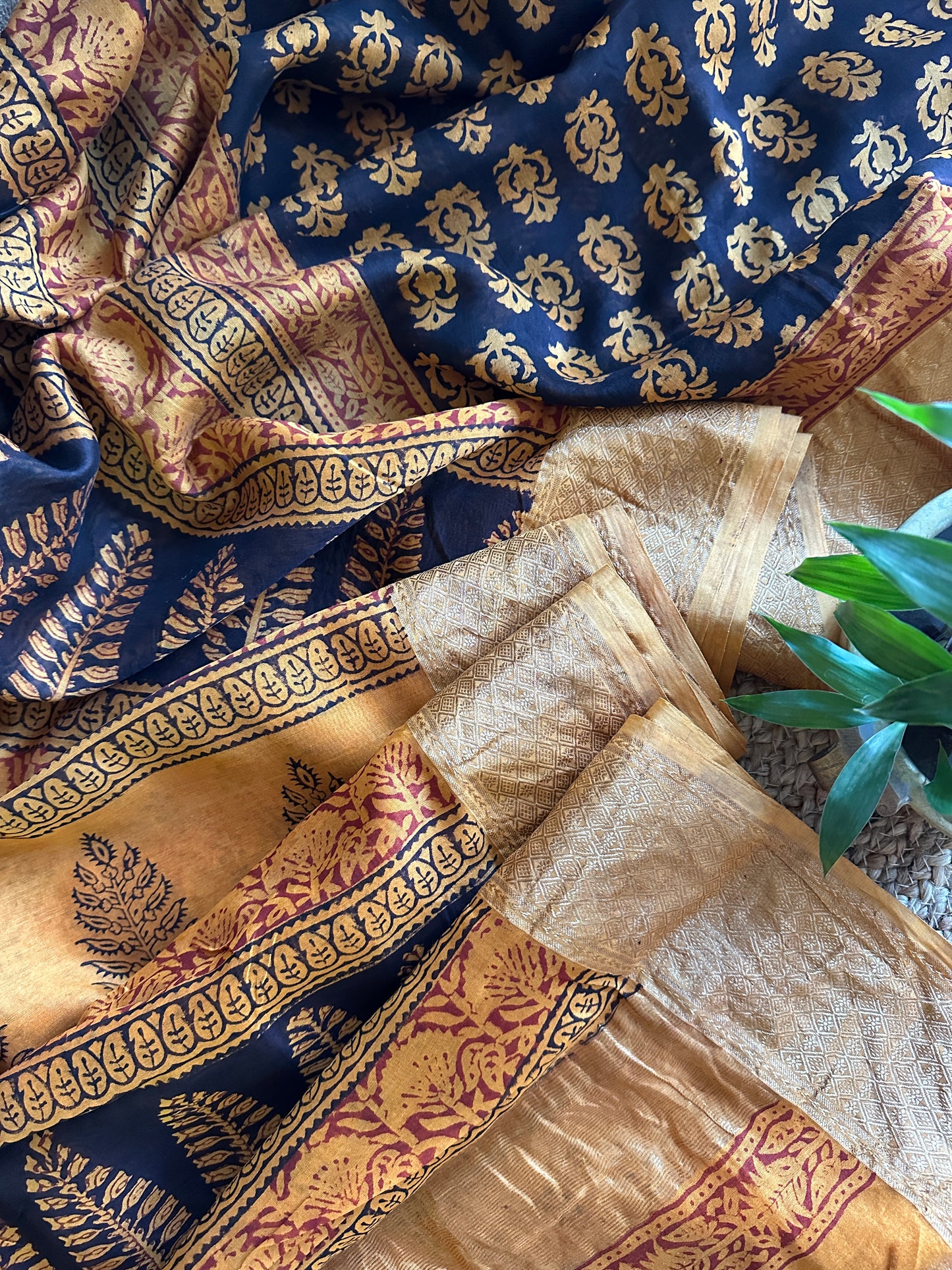 Maheshwari Bagh Print Saree