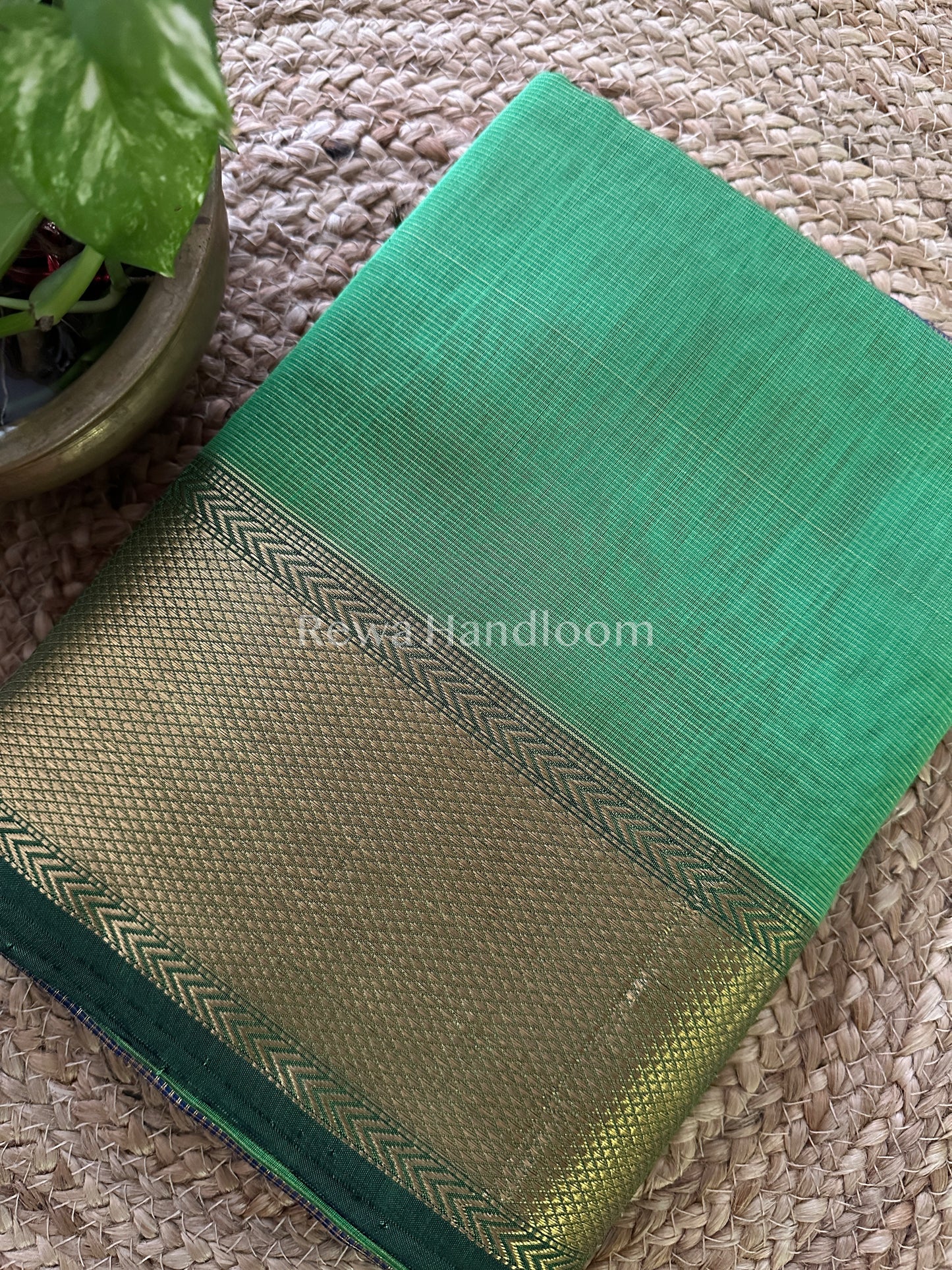 Maheshwari Green Tissue Silk Saree-ZTS15
