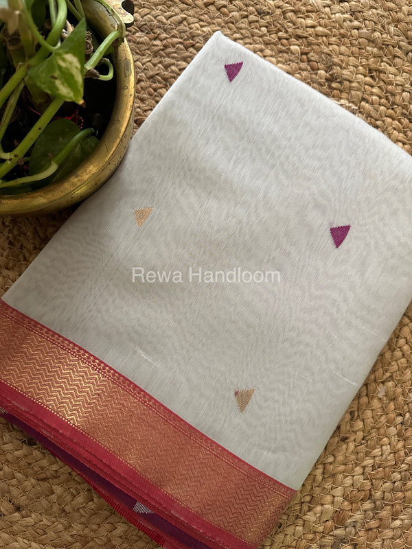 Motifs ~ Maheshwari Saree
