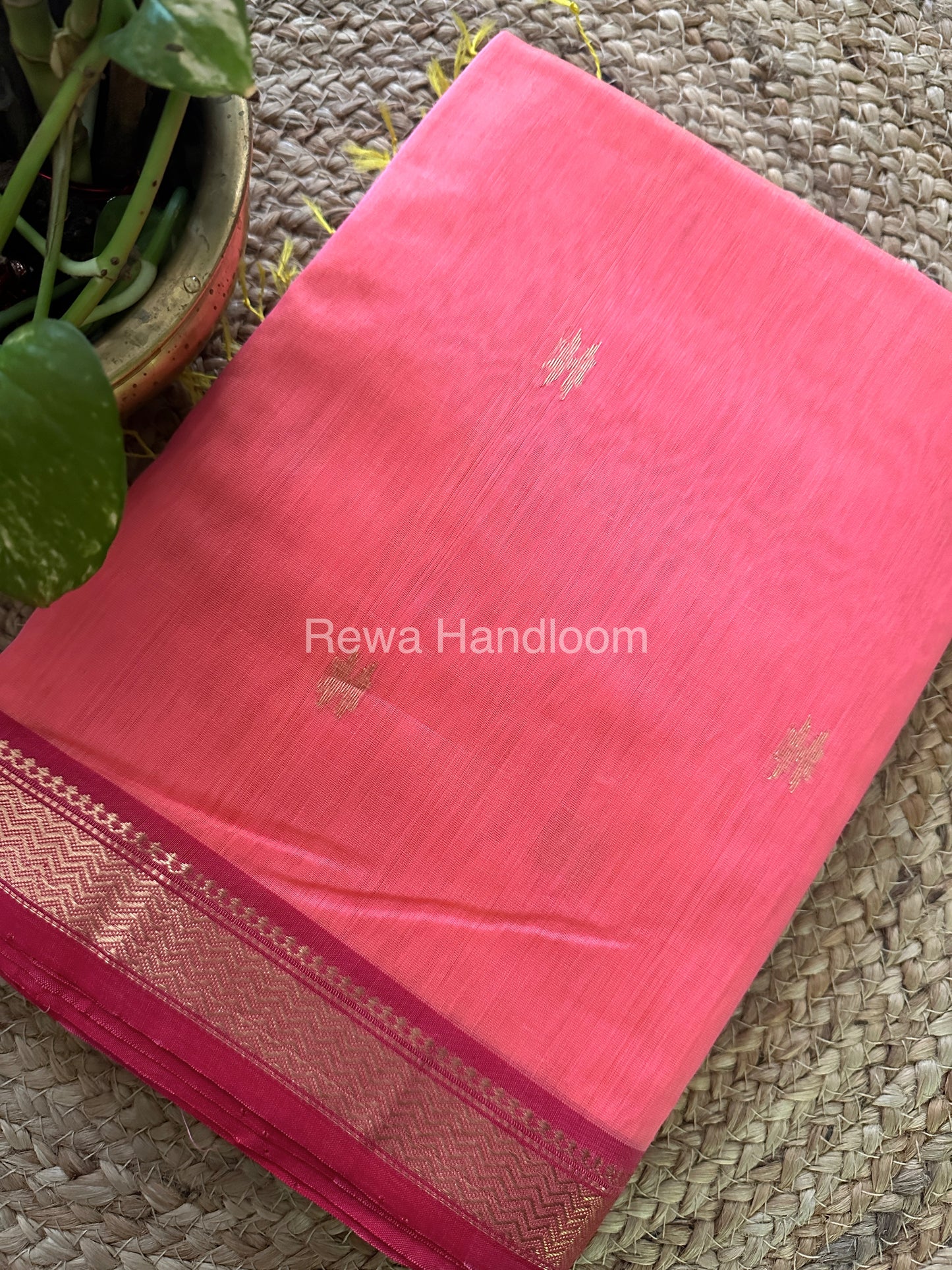 Motifs ~ Maheshwari Saree