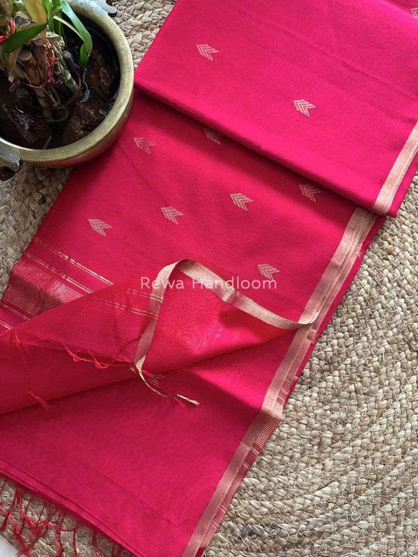 Zari Butti Maheshwari Saree