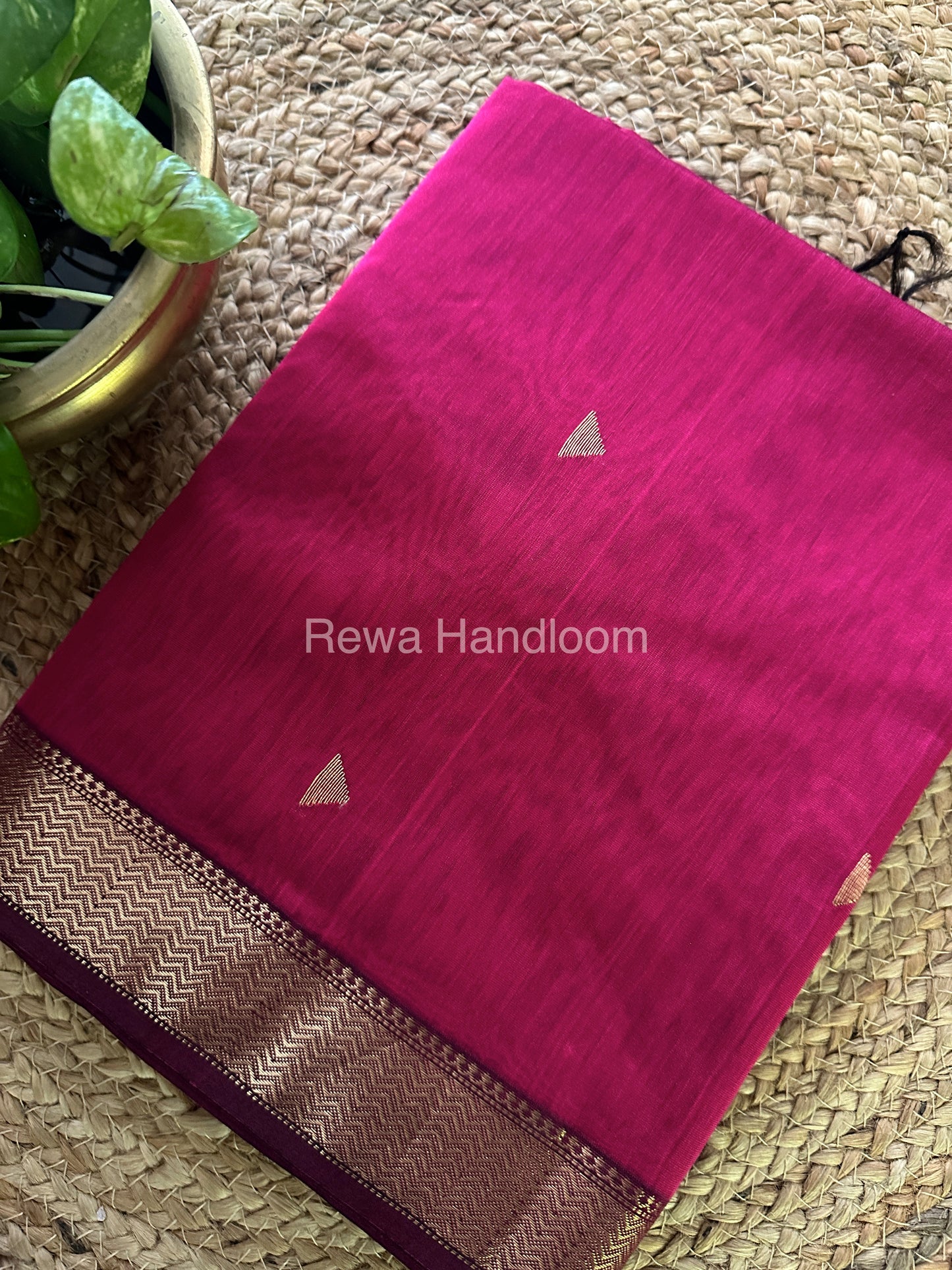 Motifs ~ Maheshwari Saree