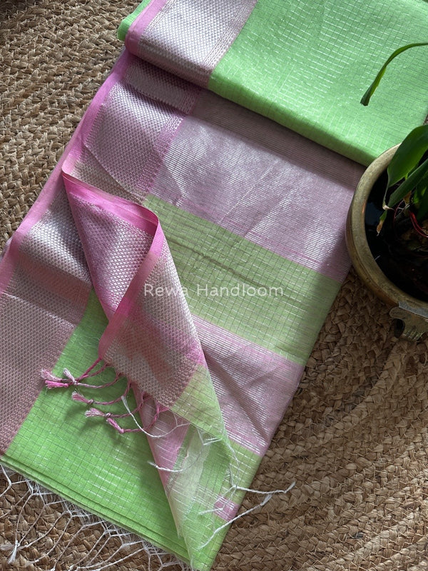 Maheshwari Silver Zari Checks Silk Saree