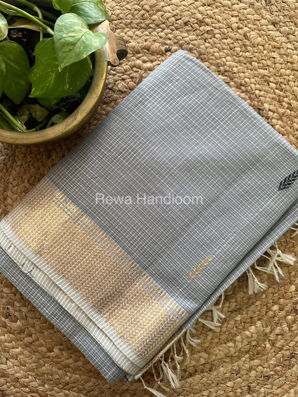 Zari Butti ~ Maheshwari Saree