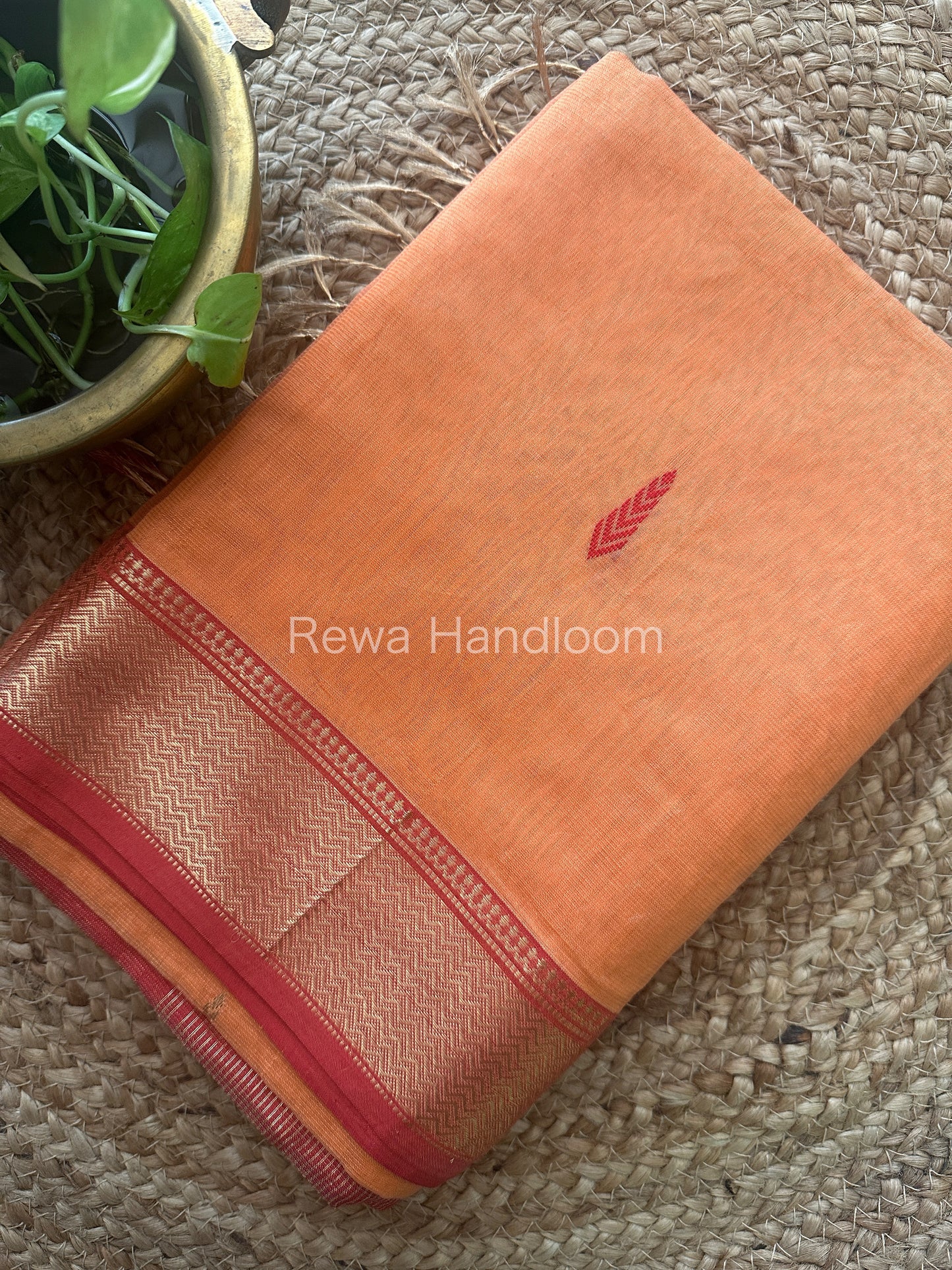 Maheshwari Peach Tissue Butti Saree TBS003