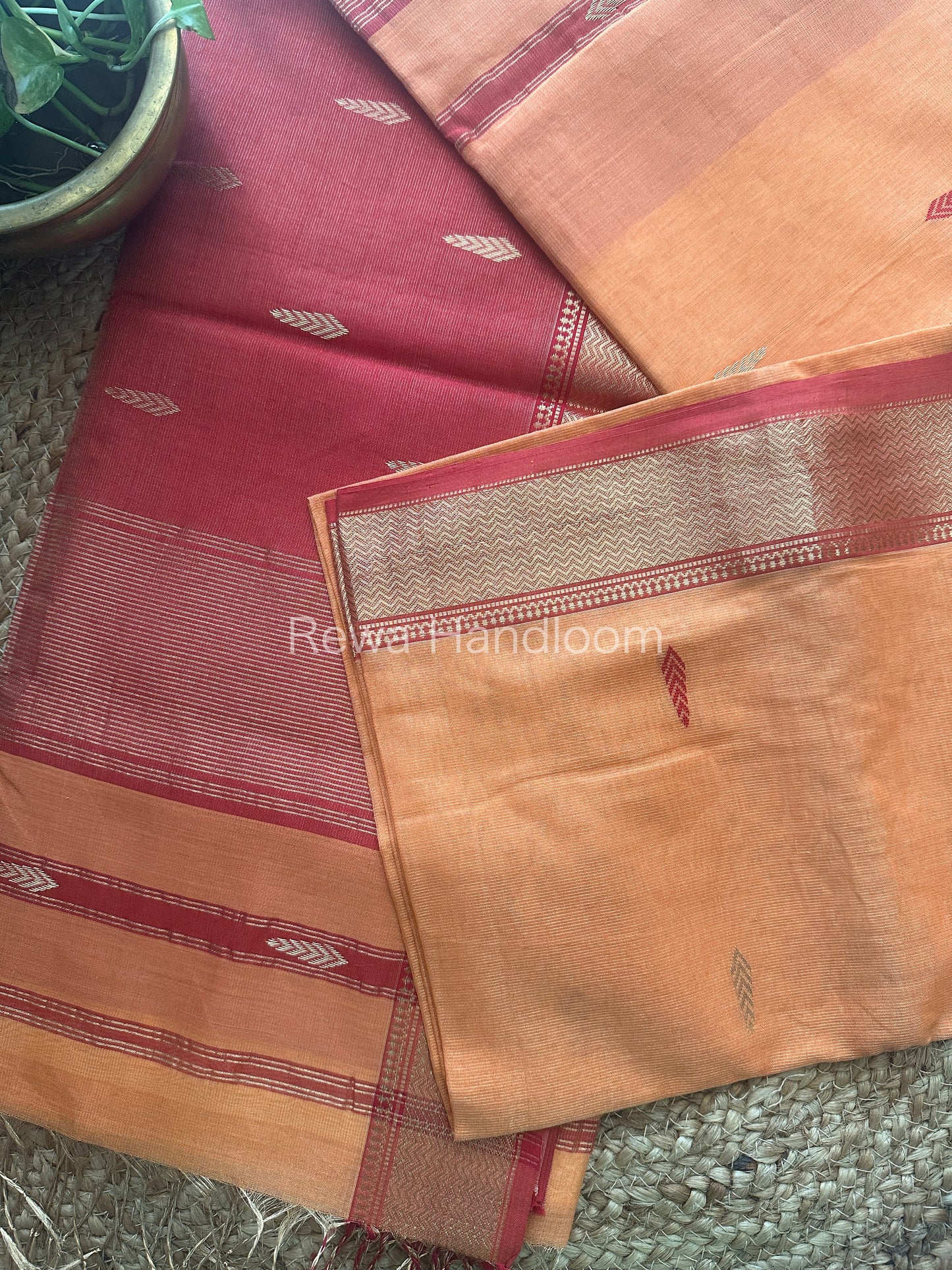Maheshwari Peach Tissue Butti Saree-TBS003