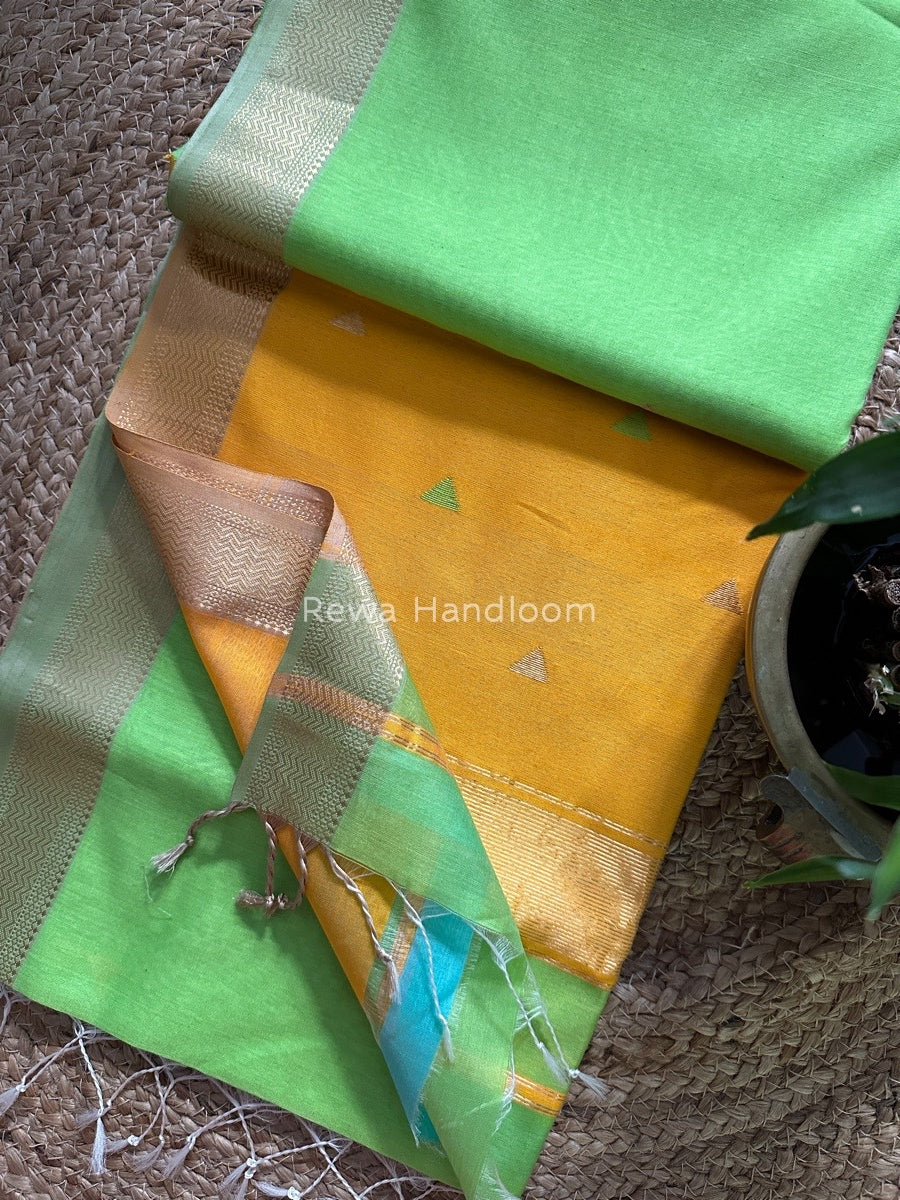 Maheshwari Zari Butti Saree