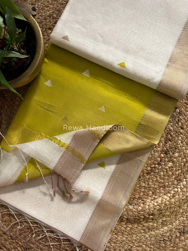 Maheshwari Zari Butti Saree