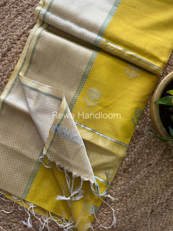 Maheshwari Yellow Silver Zari Buta Buti Saree SBP03