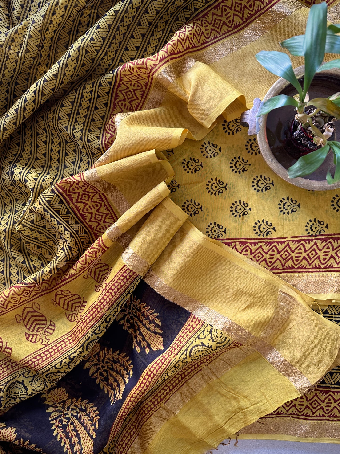 Maheshwari Yellow with Black Panel Dupatta Bagh Print Suit