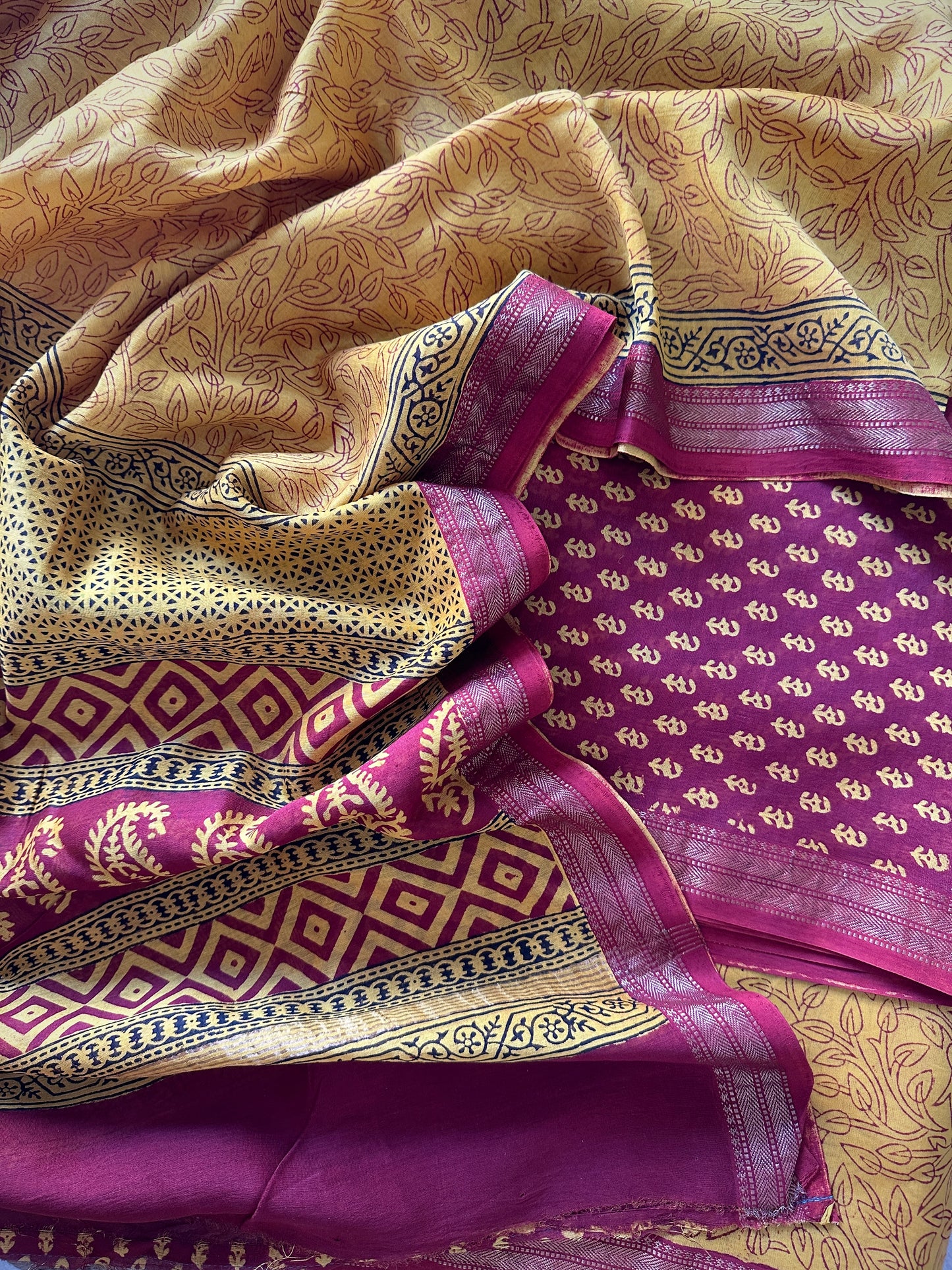 Maheshwari Red-Yellow Bagh Print Suit with Floral Print
