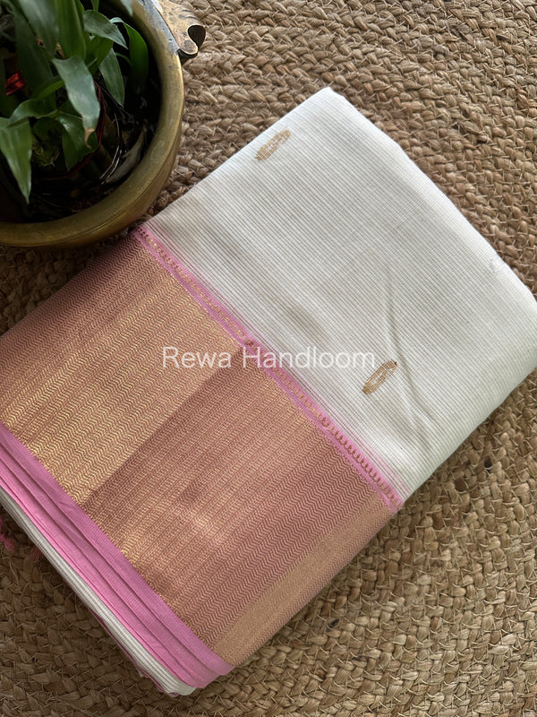 Maheshwari Silver Zari Buta-Buti Saree