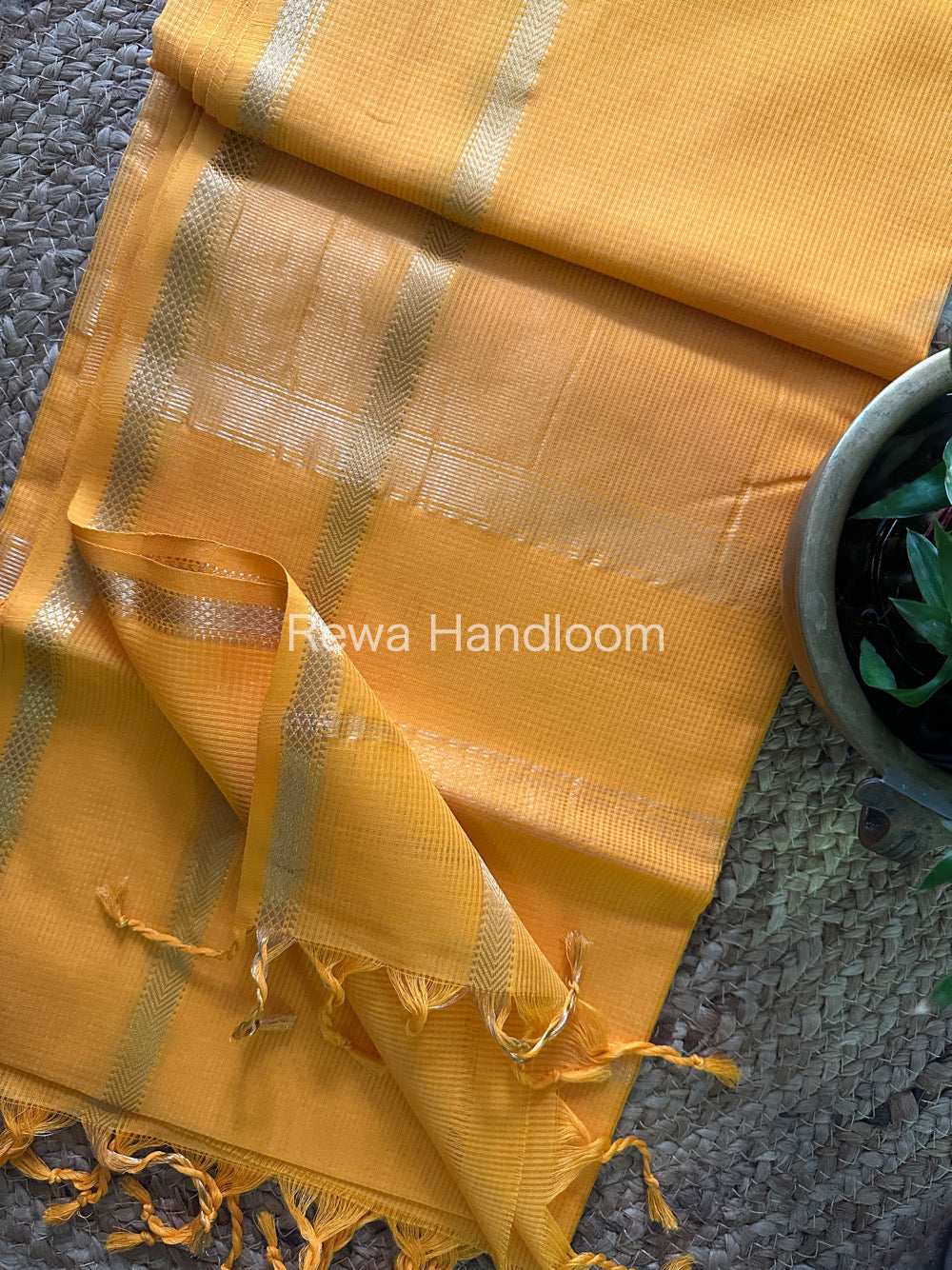 Maheshwari Self Checks Orange Saree MCS05