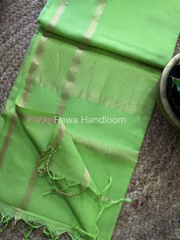 Maheshwari Self Checks Light Green Saree MCS011