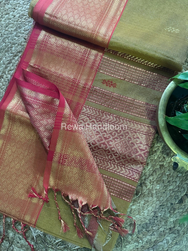 Maheshwari Tissue Rich Pallu Saree