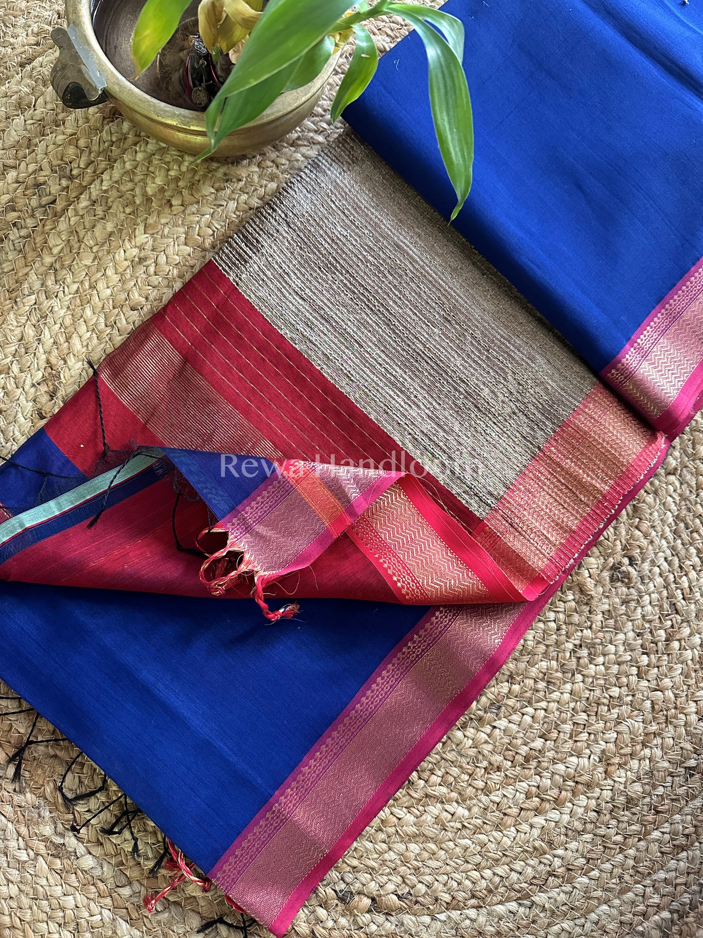 Maheshwari Royal Blue Rewa Border Saree