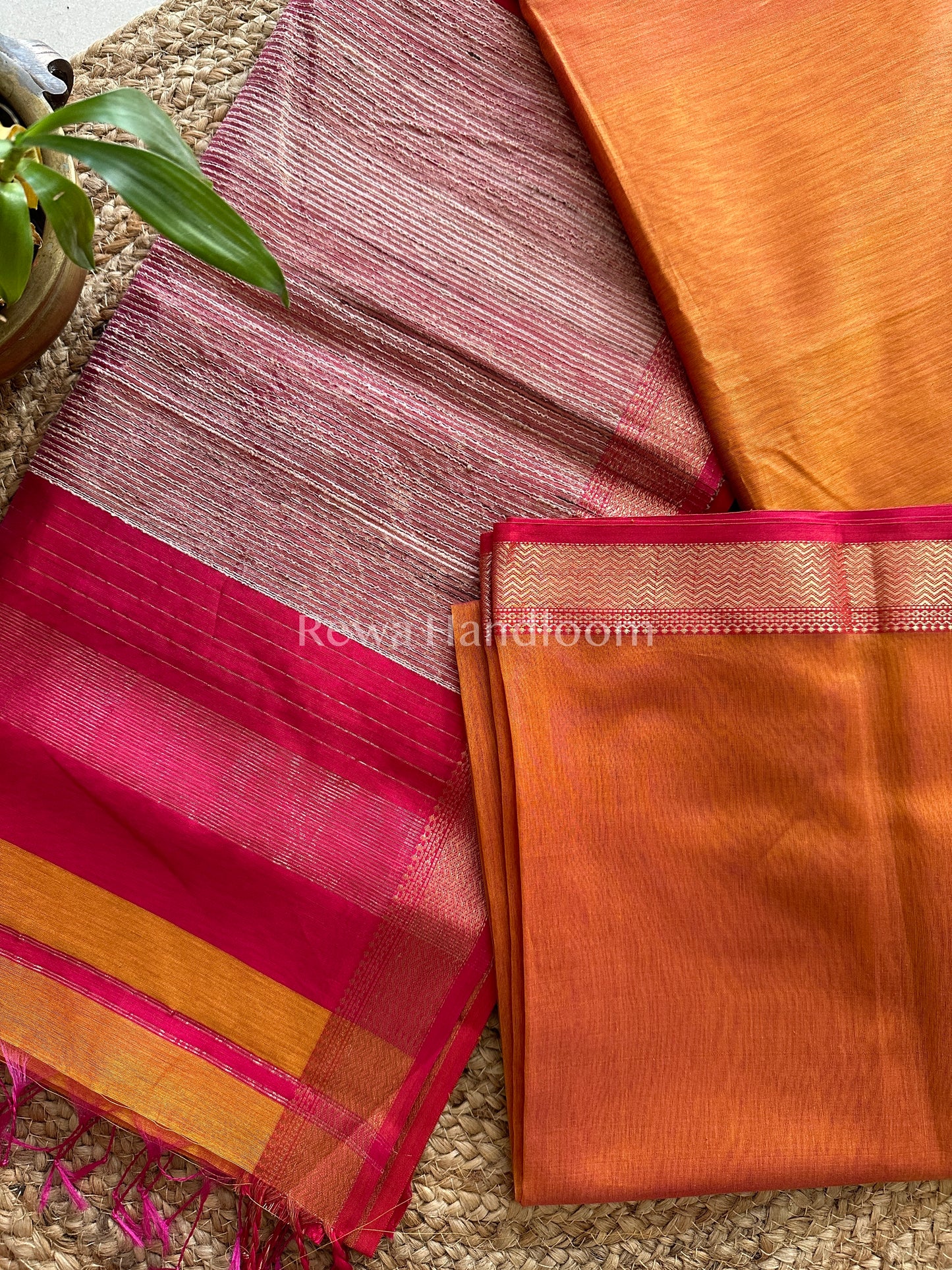 Maheshwari Golden Yellow Rewa Border Saree