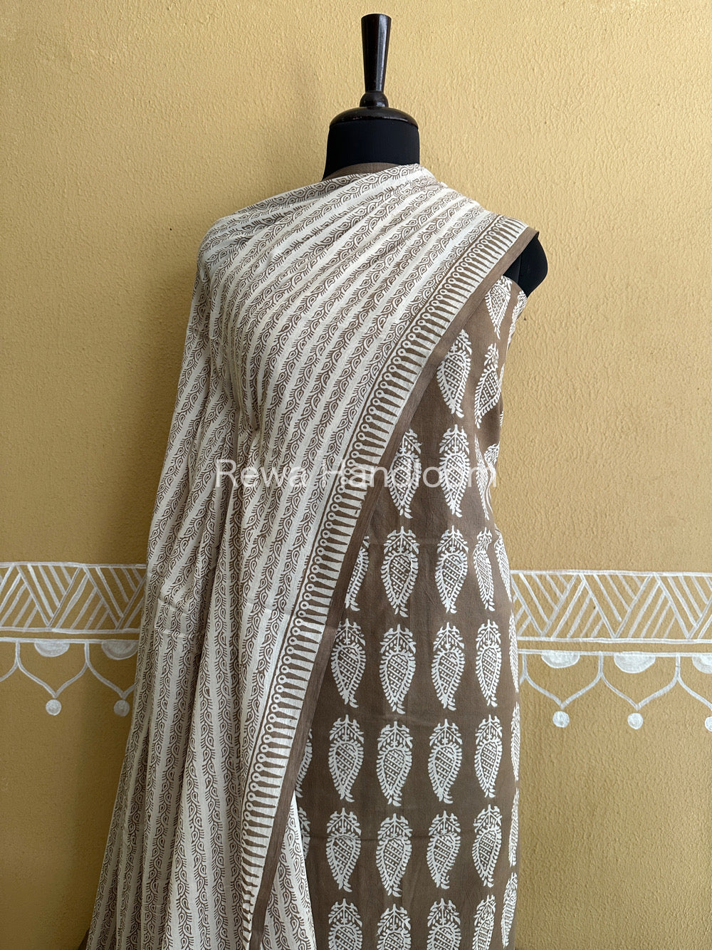 Grey-White Bagh Print Cotton Suit-BCSP62