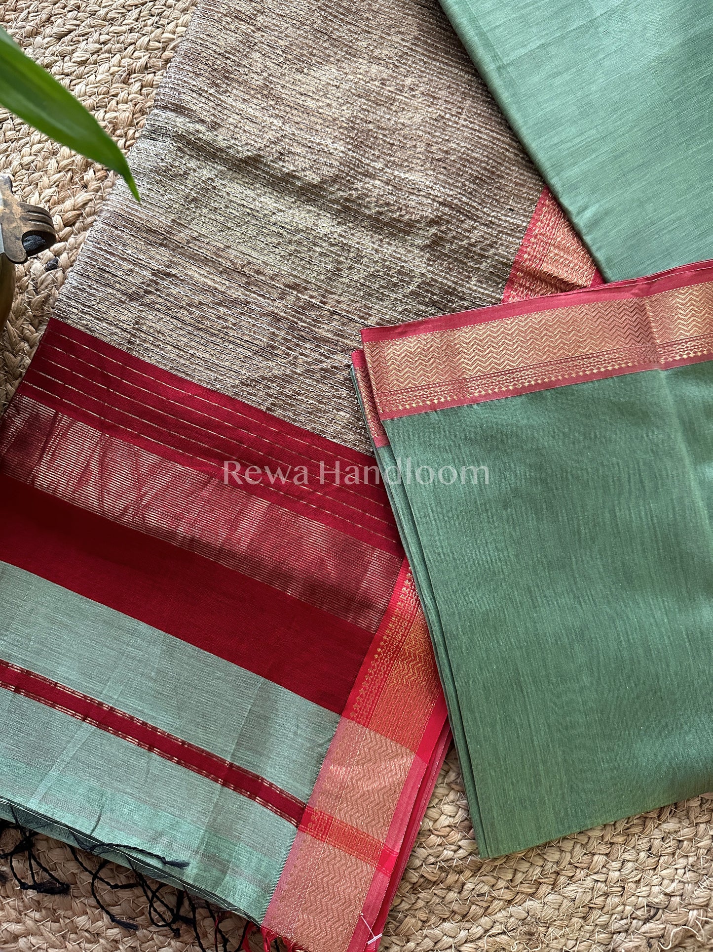Maheshwari Pista Green Rewa Border Saree