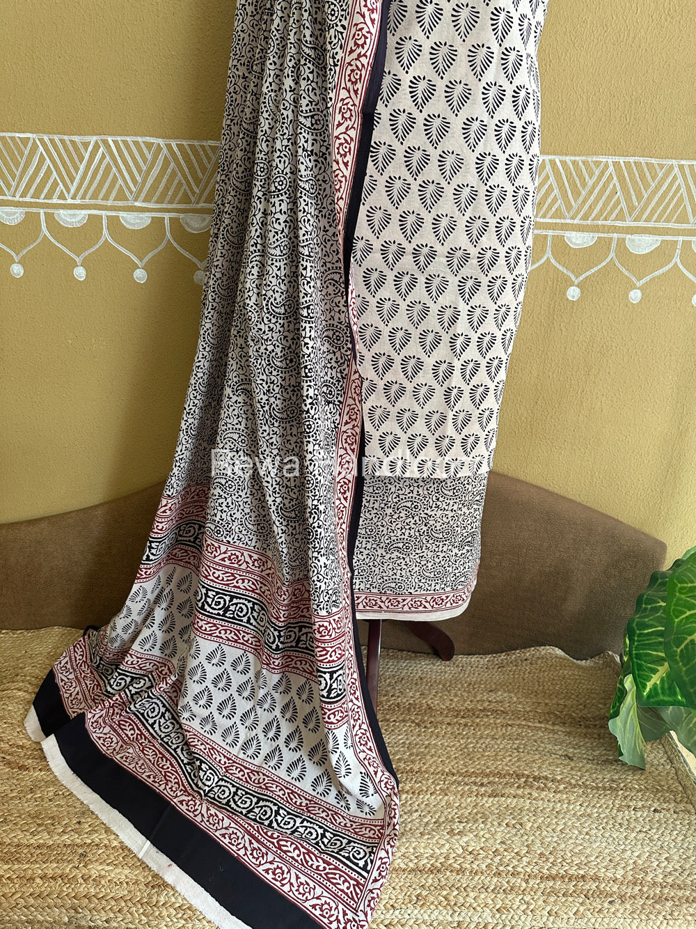 White-Black Bagh Print Cotton Suit-BCSP63