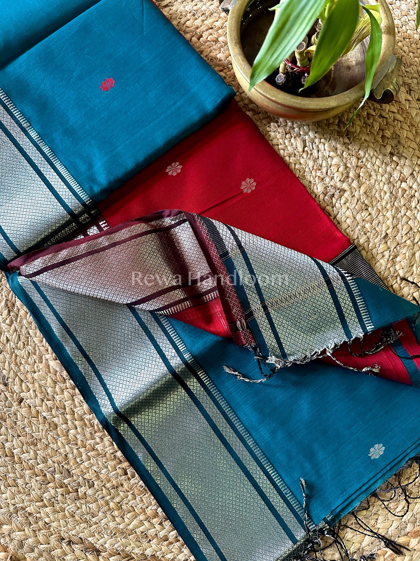Maheshwari Rama Green Silver Zari Sarees
