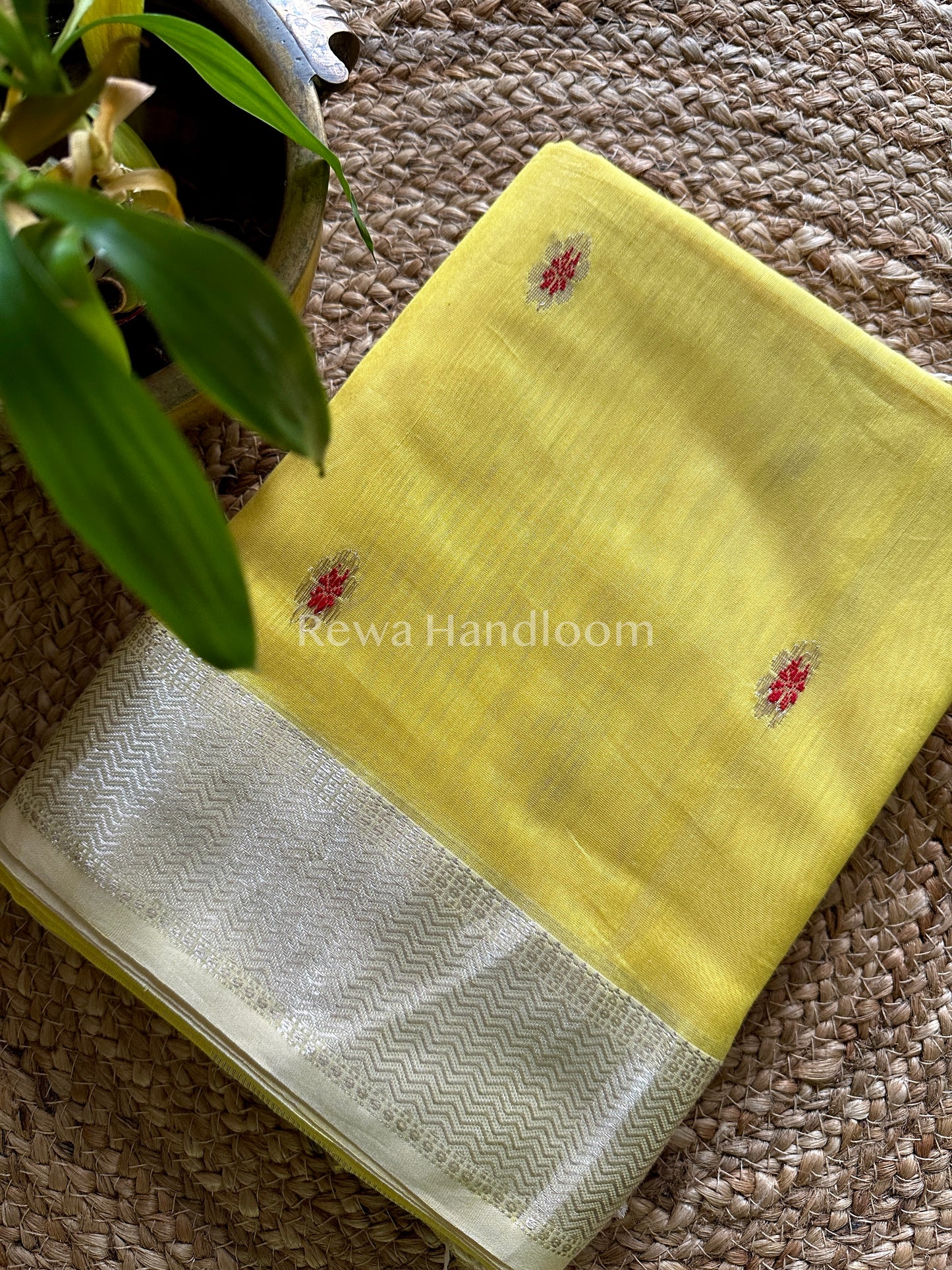 Maheshwari Yellow Silver Zari Sarees