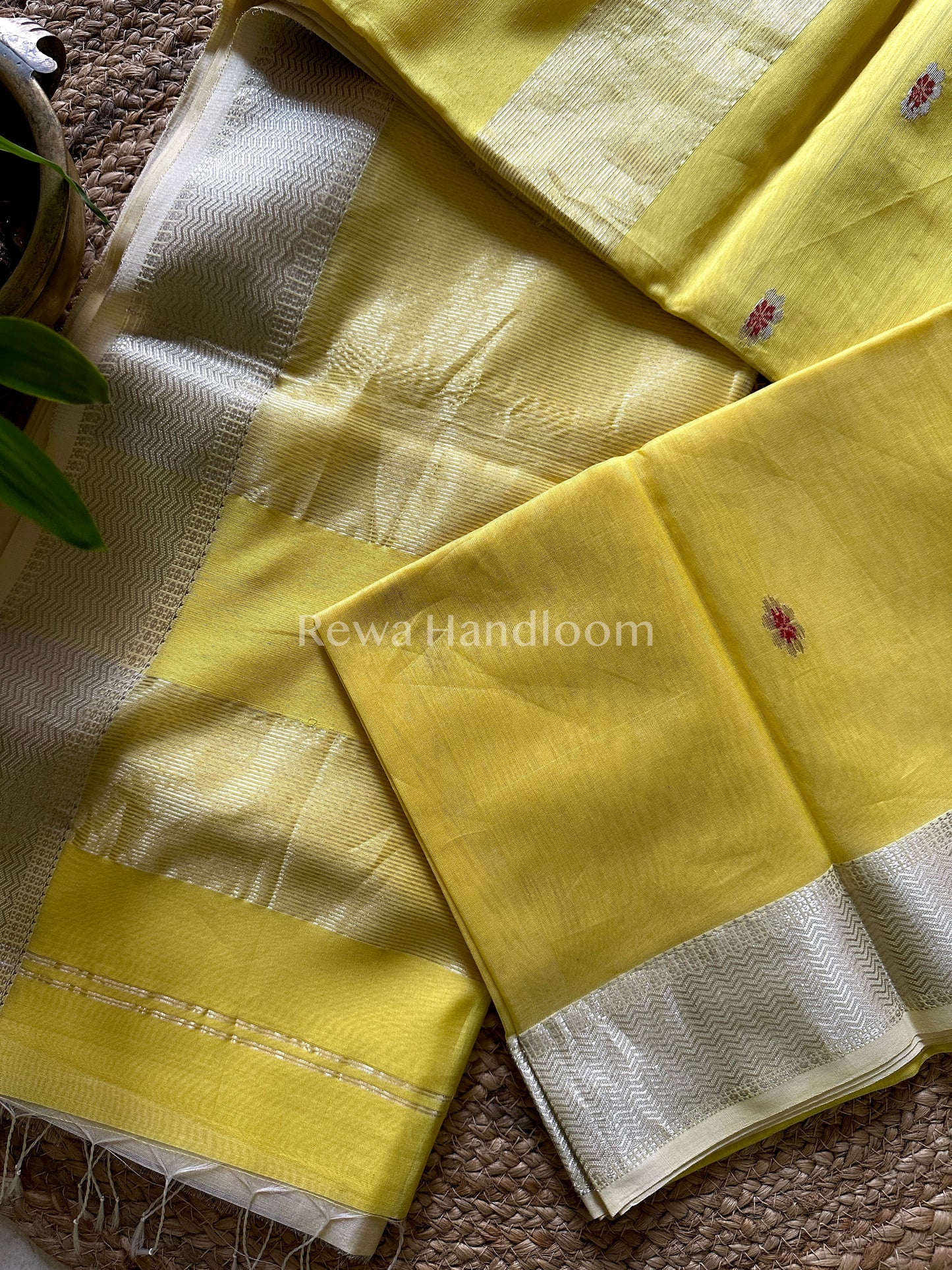 Maheshwari Yellow Silver Zari Sarees