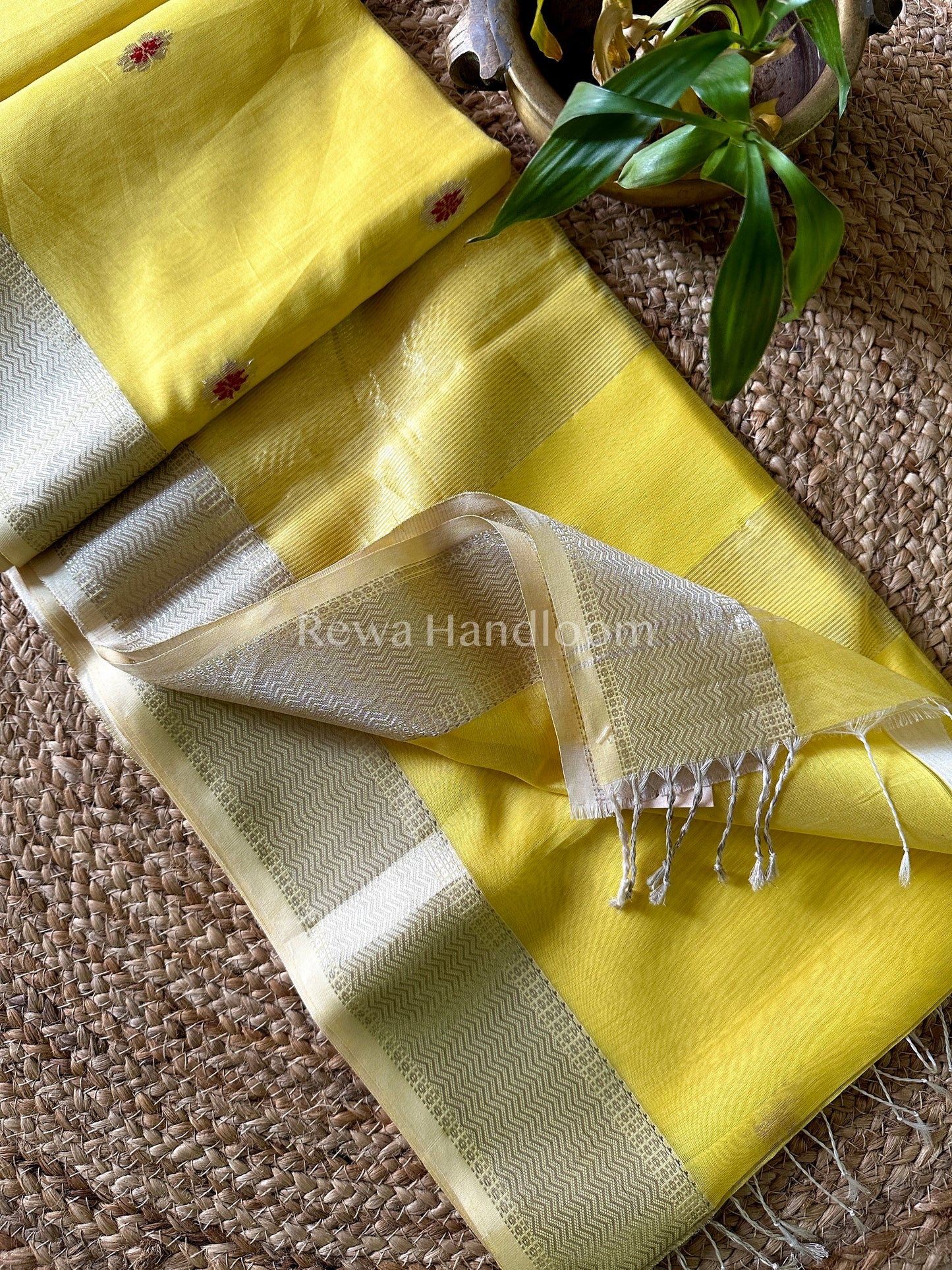 Maheshwari Yellow Silver Zari Sarees