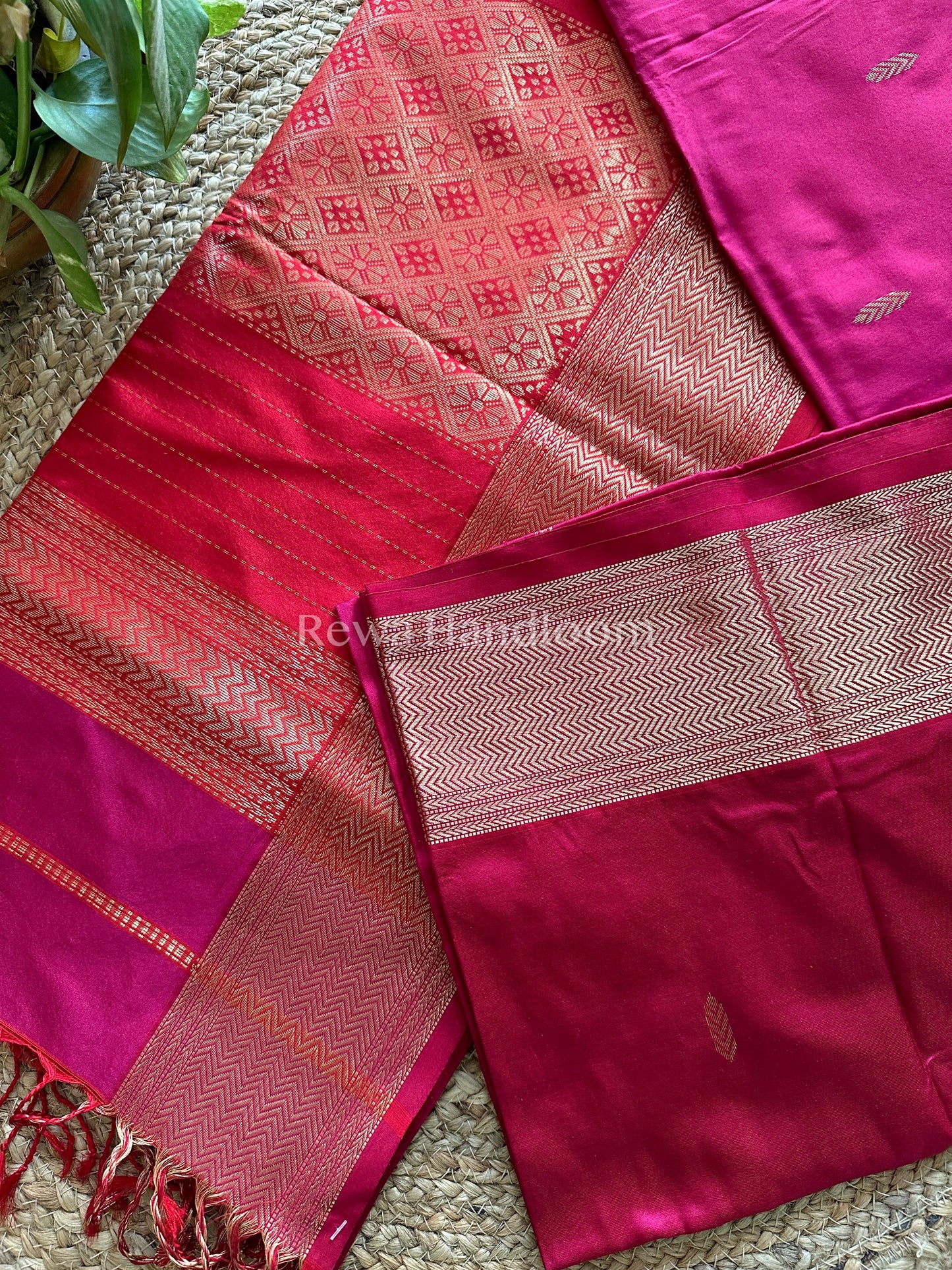 Maheshwari Magenta Pink Pure Silk Saree