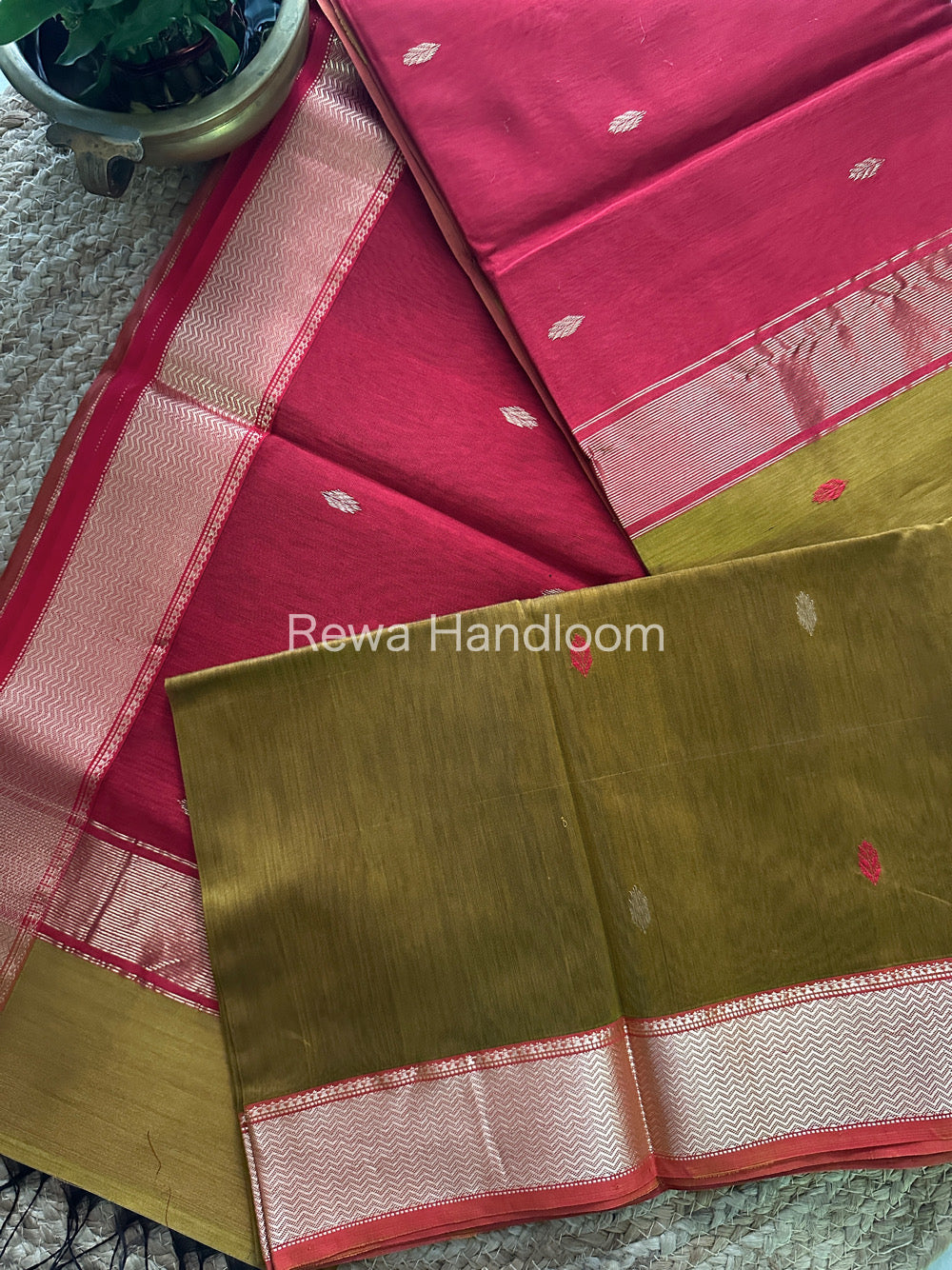 Maheshwari Mustard Green Zari Butti Saree PTB052