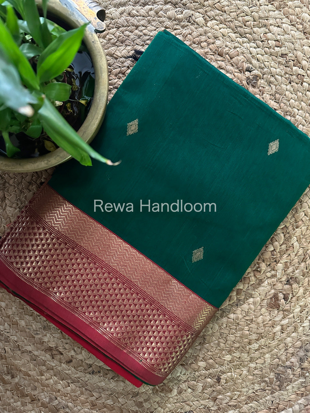 Green Zari Butti Maheshwari Saree PTB069