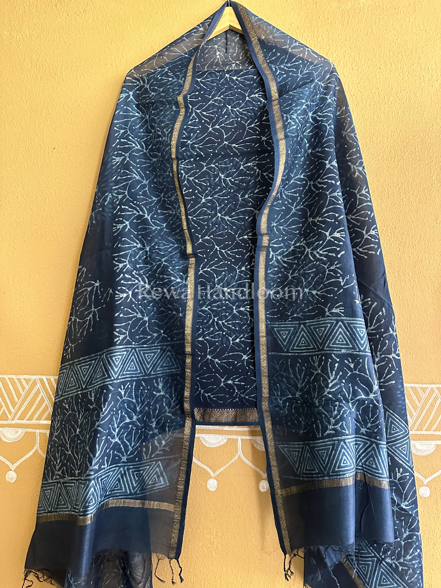 Maheshwari Indigo Print Suit