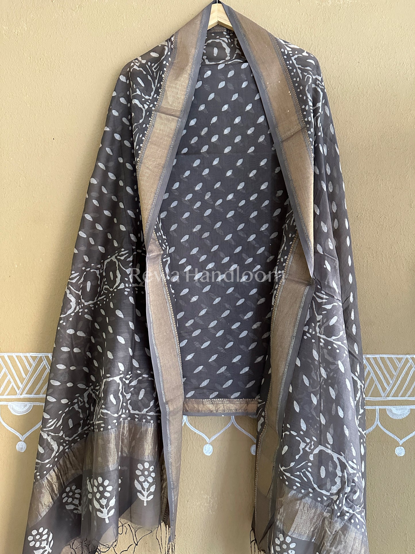 Maheshwari Kashish Print Suit