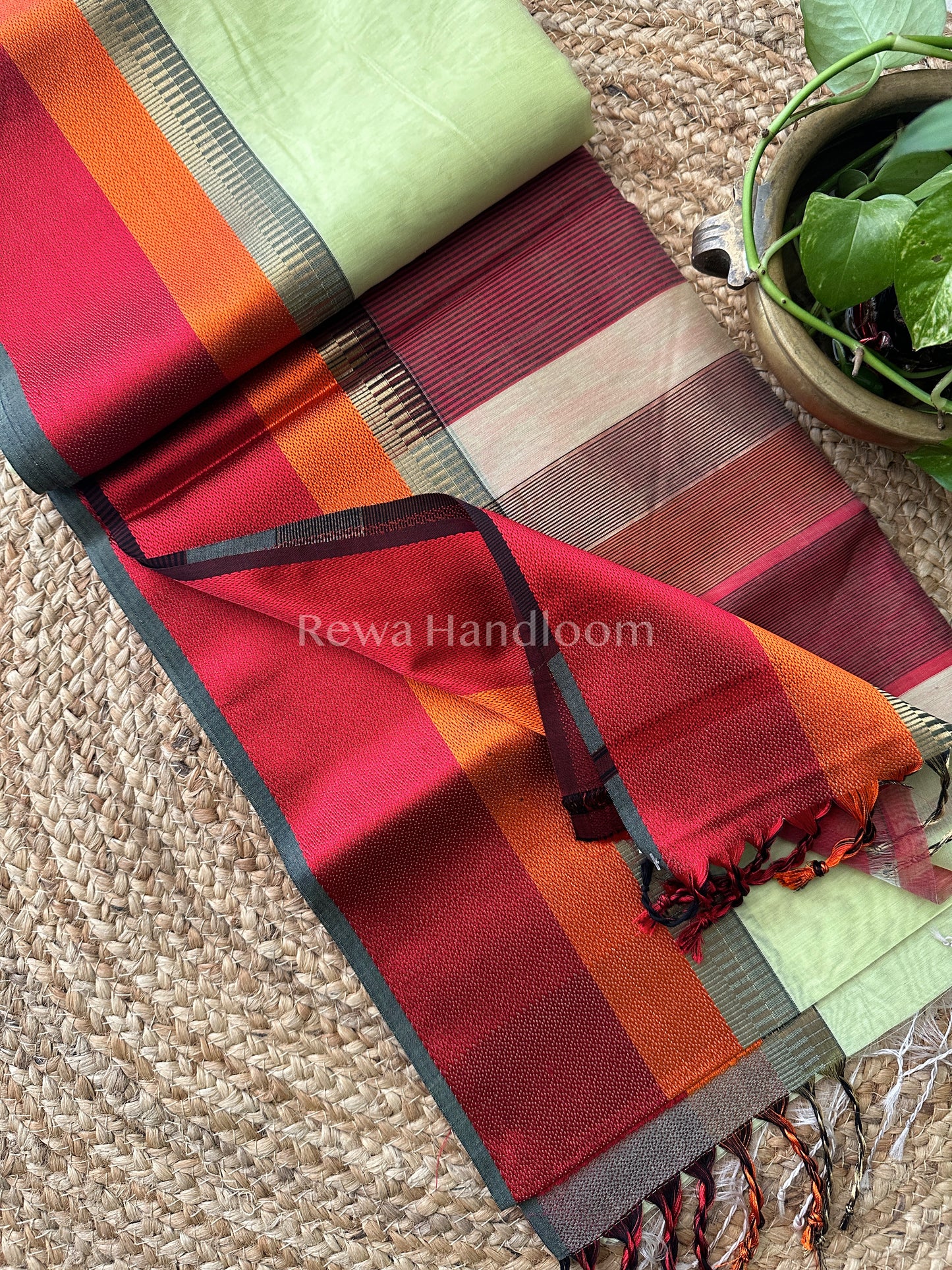 Maheshwari Green Multicolor Border Saree- MB04