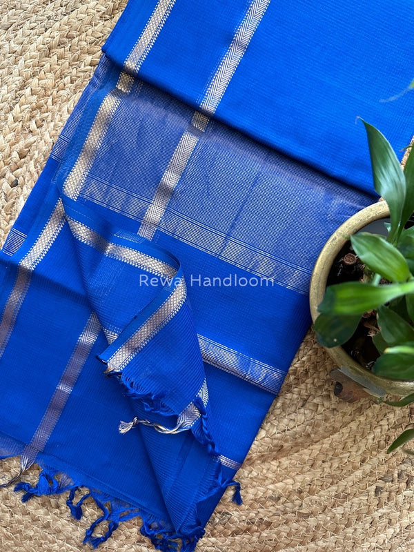 Exclusive Maheswari Self Checks Saree