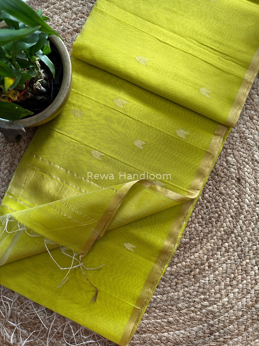 Zari Butti Maheshwari Saree
