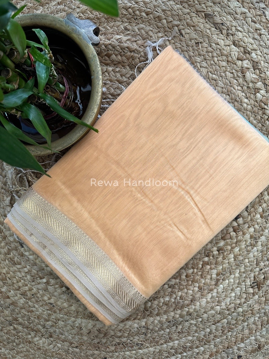 Maheshwari Peach Gicha Weaving Saree GPS017