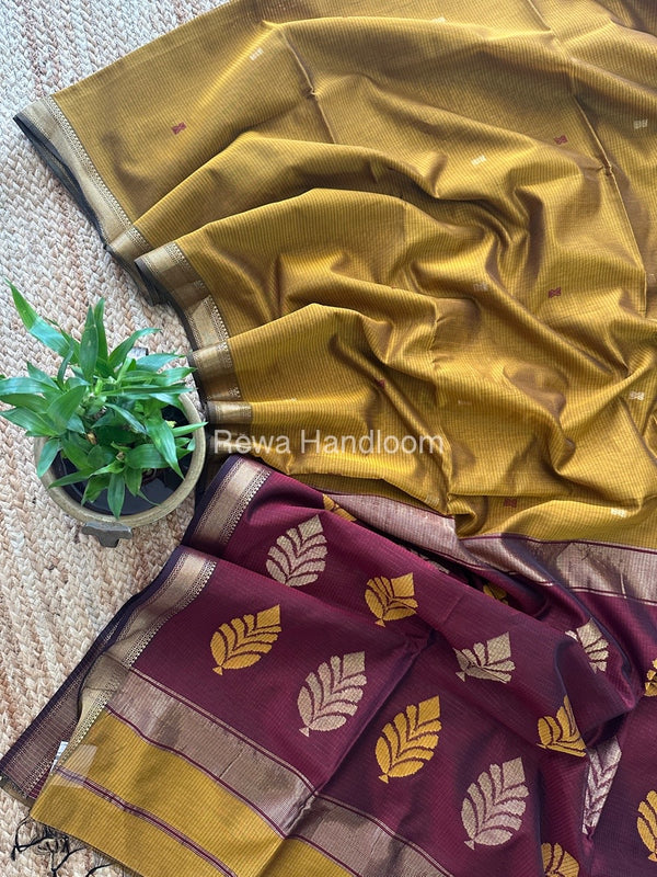Butta Pallu Zari Border Saree Maheshwari Saree