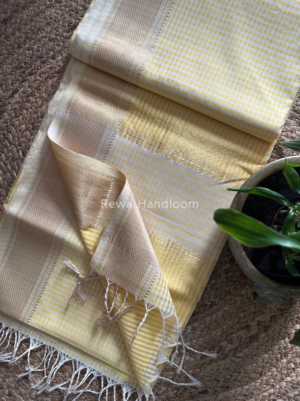 Maheshwari Self Checks Saree