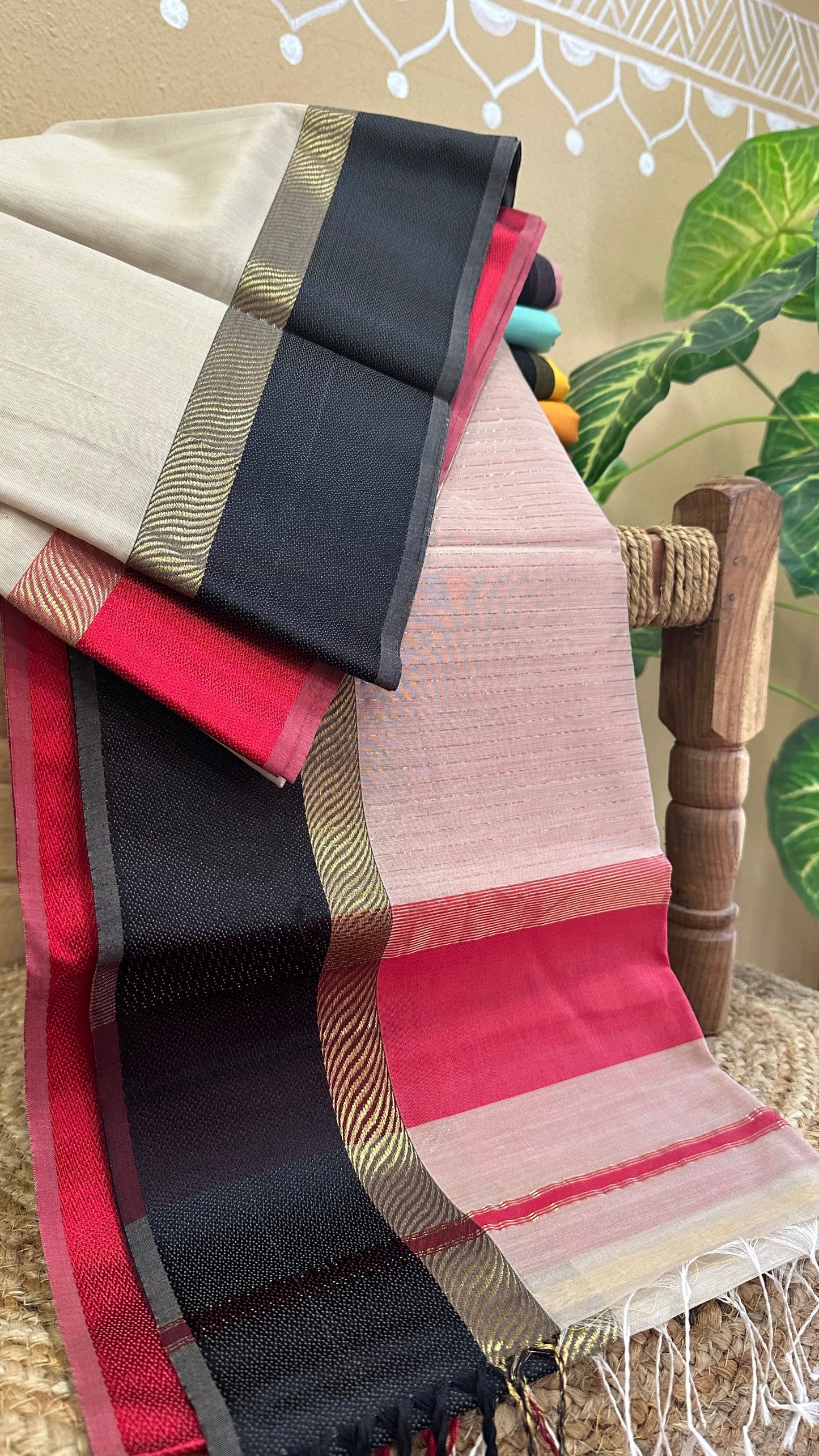 Beige Ganga Jamuna Maheshwari Saree