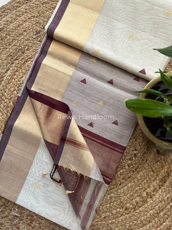 Zari Triangle Butti Maheshwari Saree