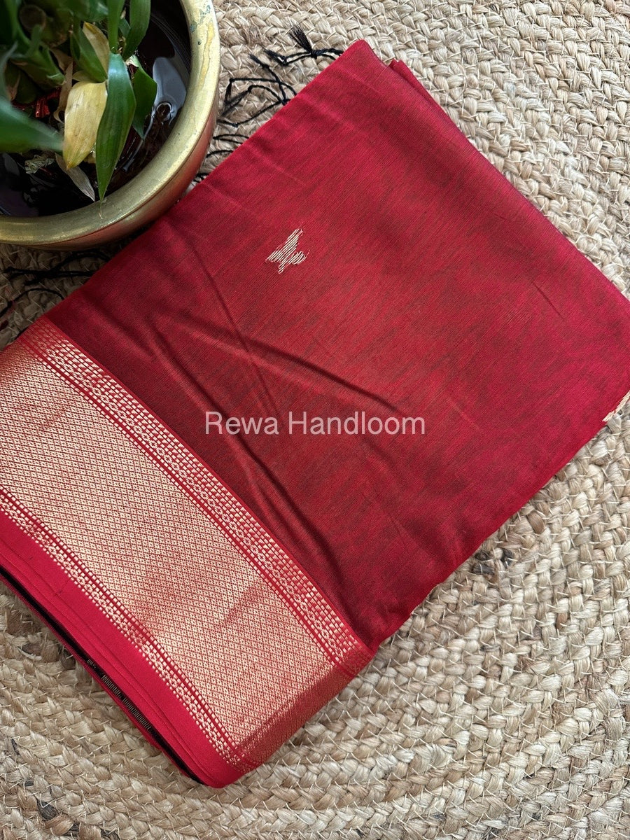 Butta Pallu Zari Border Maheshwari Saree